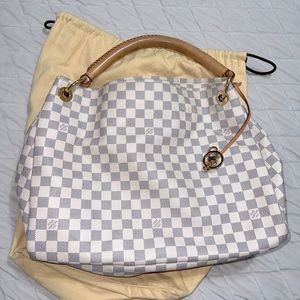Louis Vuitton Damier Azur Artsy Bag